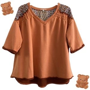 Easel lagenlook style heavyweight fabric peasant top, terra cotta